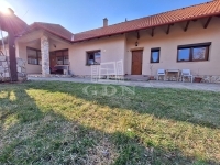 Kistarcsa Family House 1