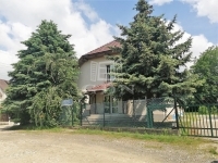 Verkauf büro Vác, 270m2