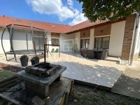 Vác Family House 44