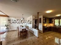 Vác Family House 10
