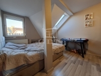 Vác Flat (brick) 4