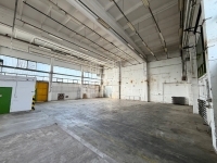 Vác Storage 4