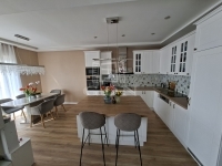 Vác Family House 14