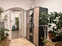 Érd Совмещенный дом 6