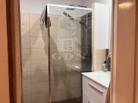 Érd Совмещенный дом 14